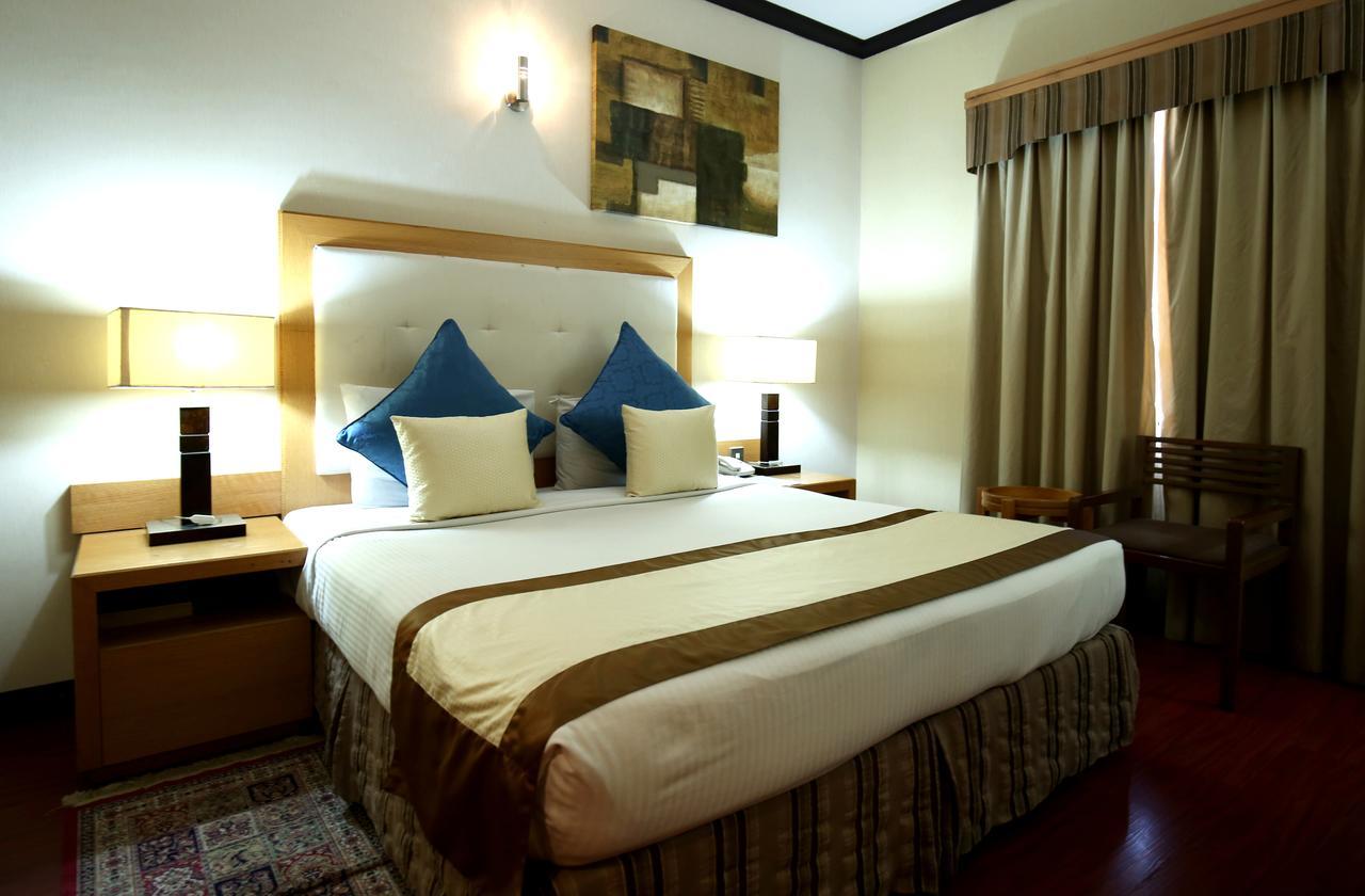 London Crown Hotel Dubaj Kültér fotó