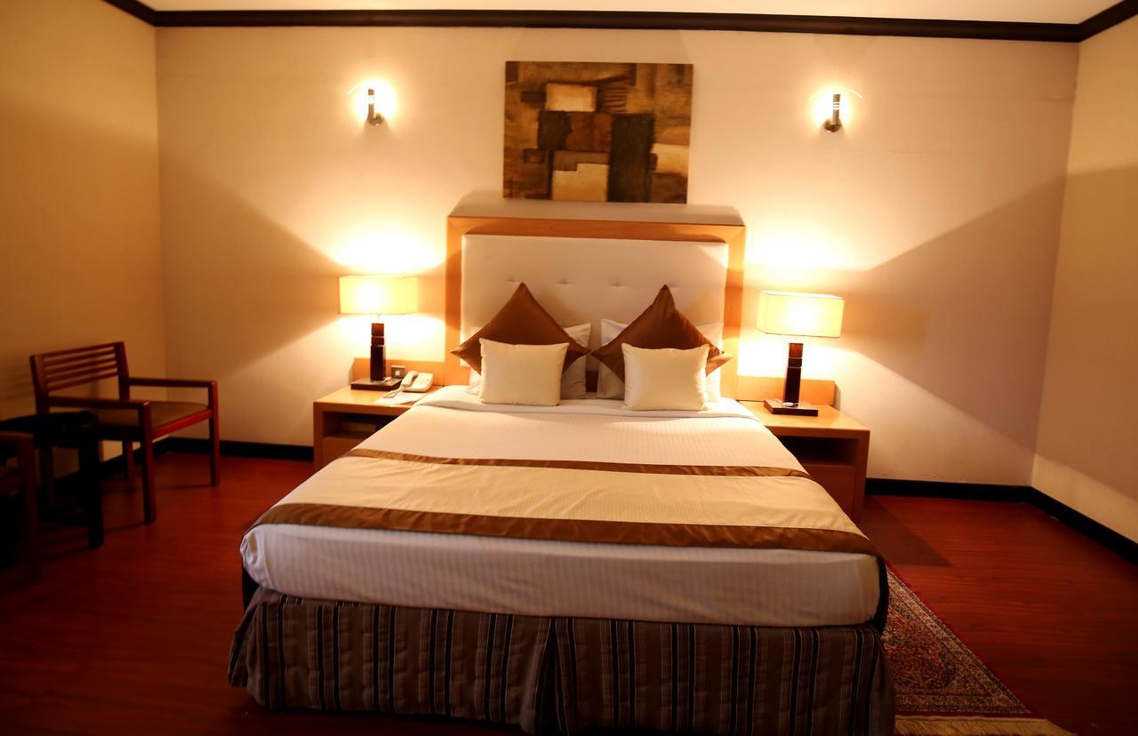London Crown Hotel Dubaj Kültér fotó