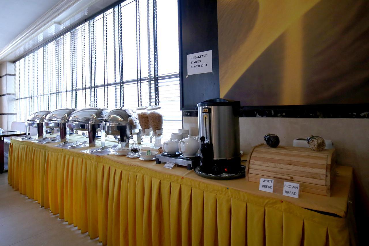London Crown Hotel Dubaj Kültér fotó