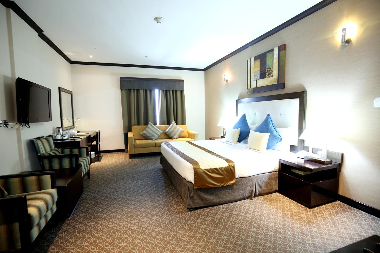 London Crown Hotel Dubaj Kültér fotó