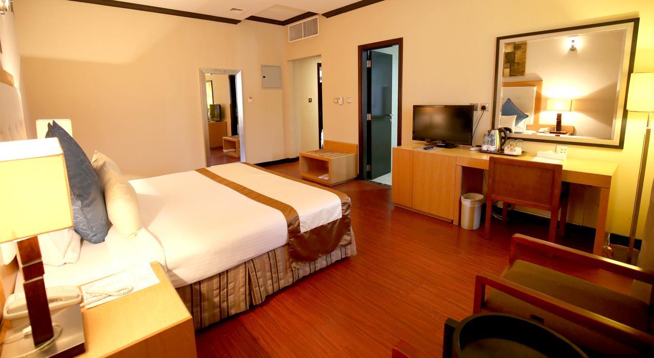 London Crown Hotel Dubaj Kültér fotó