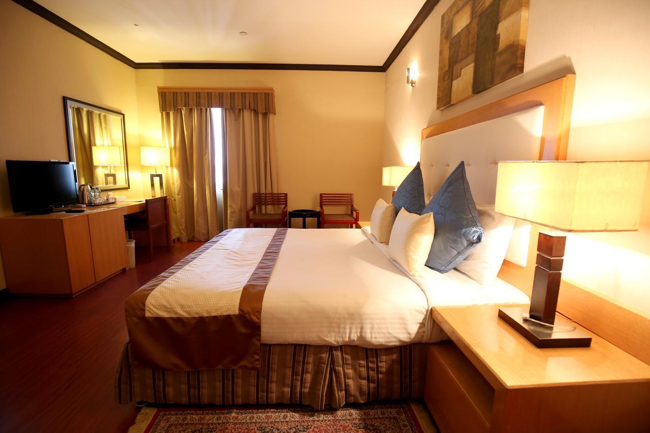 London Crown Hotel Dubaj Kültér fotó