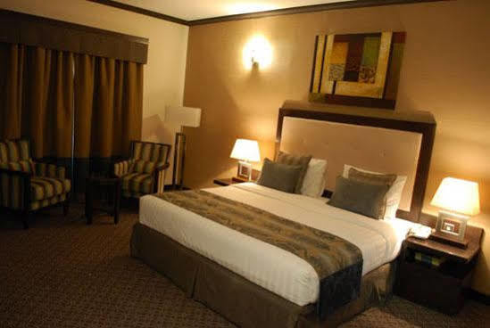 London Crown Hotel Dubaj Kültér fotó